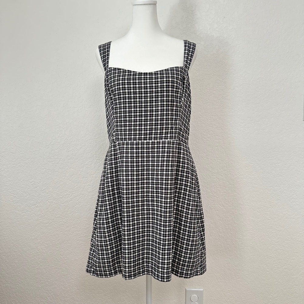 Abercrombie & Fitch Gingham Plaid Mini Dress Black White Smocked Cottage Pocket